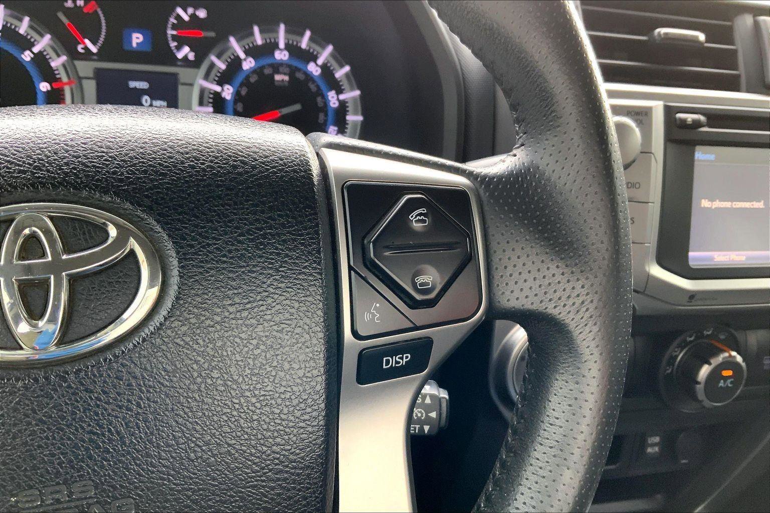 Used 2016 Toyota 4Runner SR5 image 17