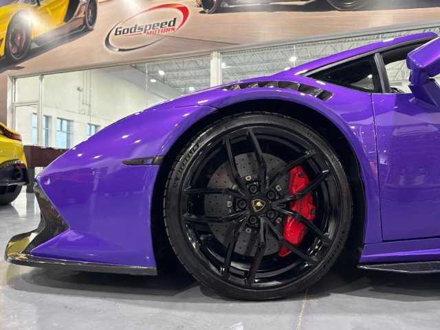 Used 2017 Lamborghini Huracan LP 610-4 image 24