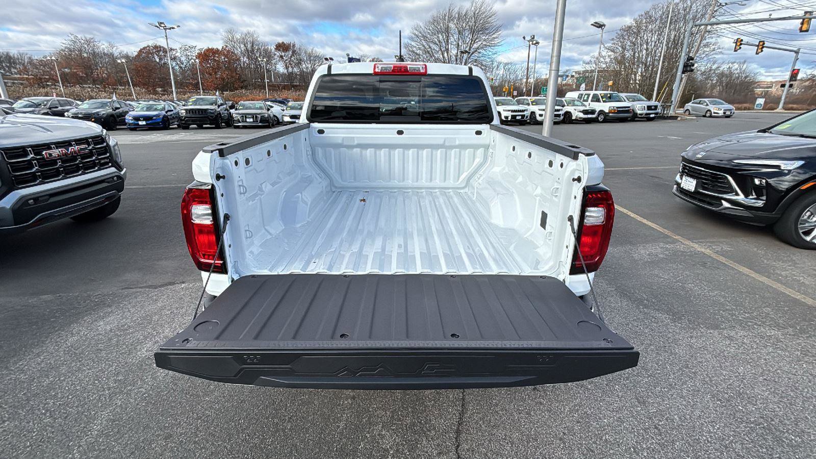 New 2026 GMC Canyon Elevation image 29