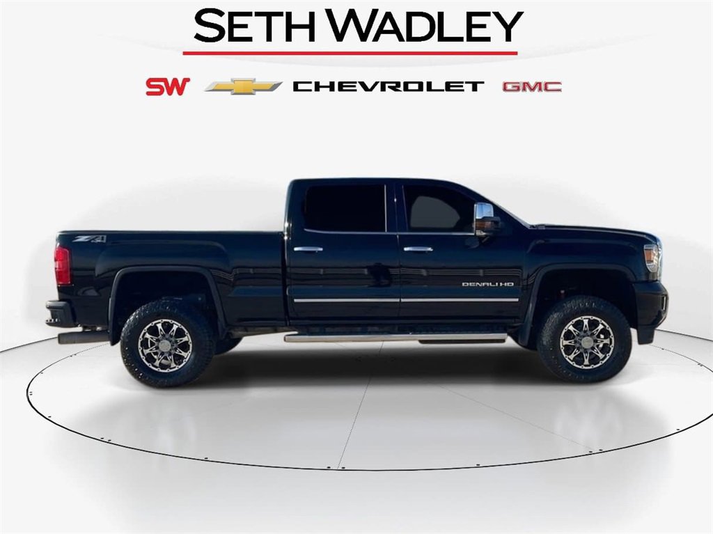 Used 2016 GMC Sierra 3500 Denali w/ Duramax Plus Package image 8