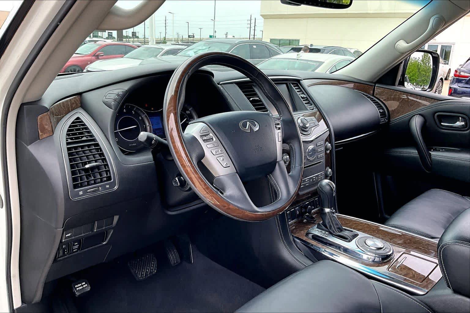 Used 2017 INFINITI QX80 2WD image 16