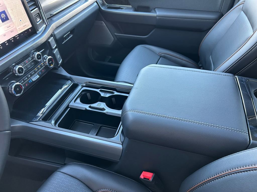 New 2026 Ford F350 Lariat w/ Black Appearance Package image 21
