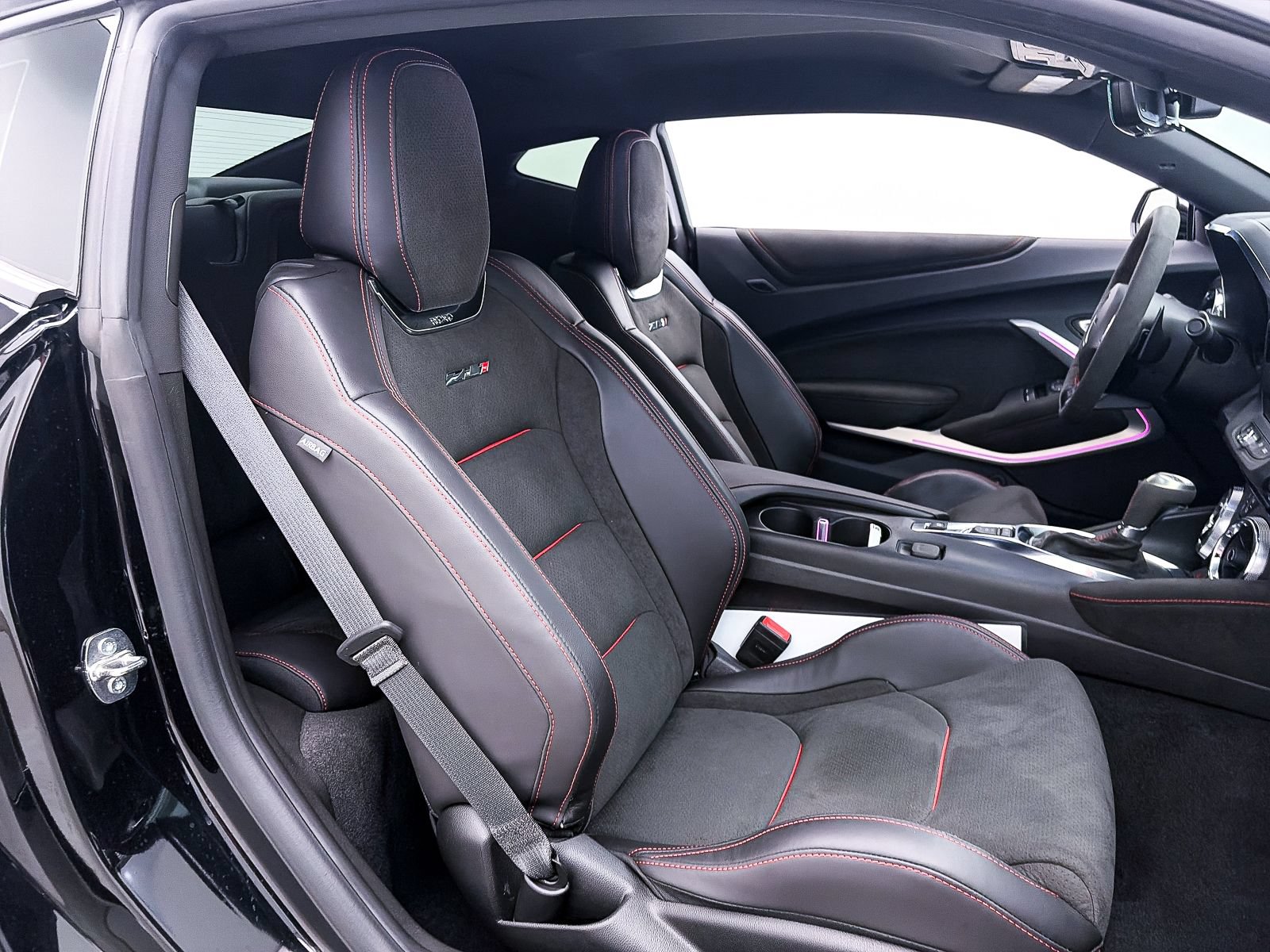 Used 2023 Chevrolet Camaro ZL1 RWD image 36