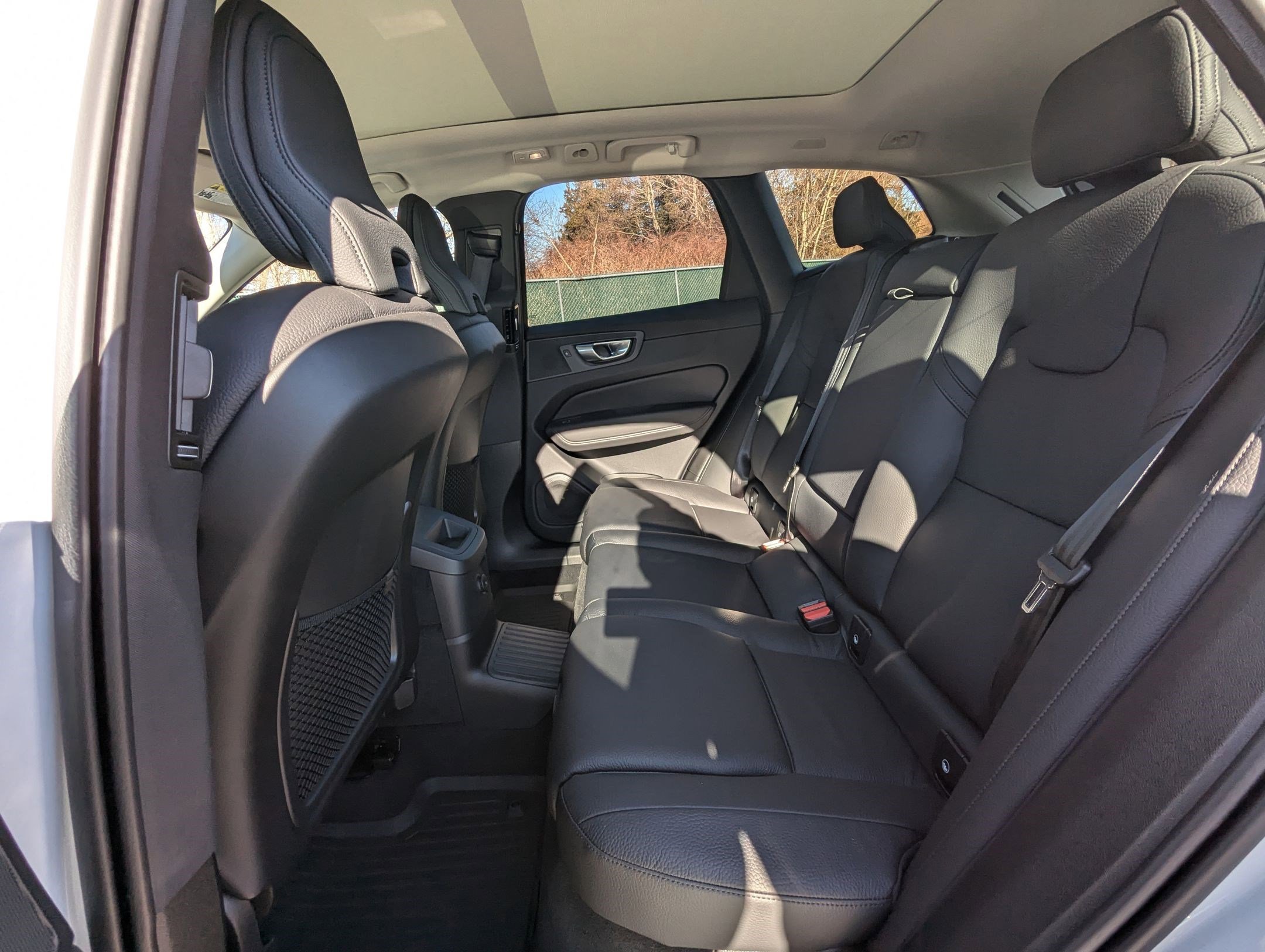 New 2025 Volvo XC60 T8 Plus w/ Protection Package Premier image 20