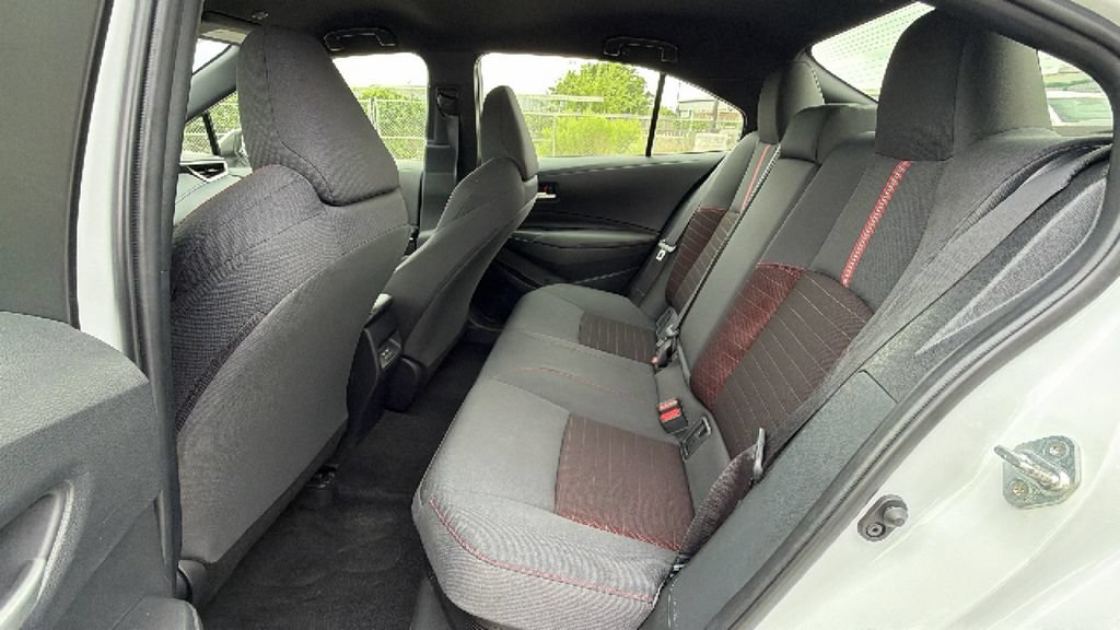 Certified 2025 Toyota Corolla SE FWD image 34
