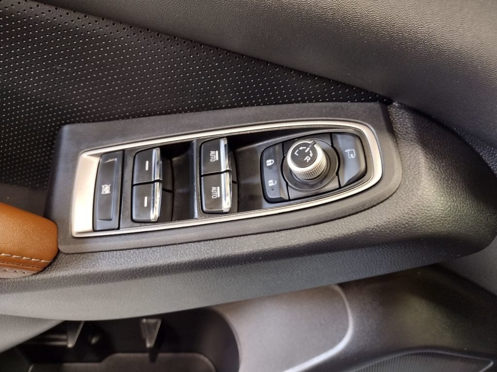 Used 2024 Subaru Ascent Touring AWD/4WD image 23
