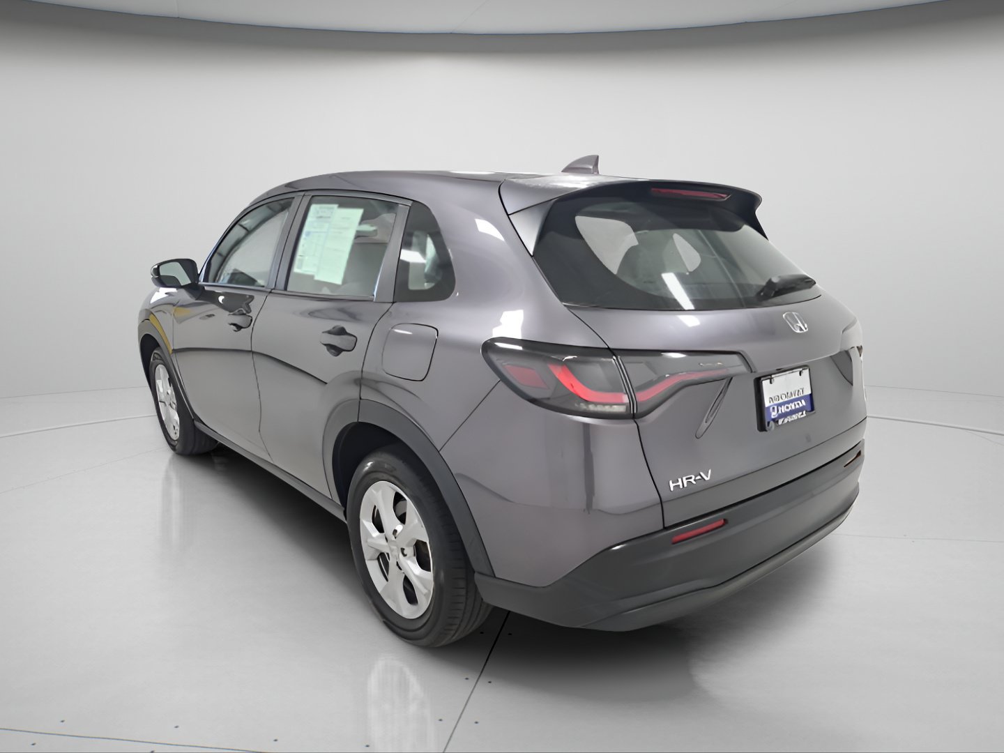 Used 2024 Honda HR-V LX image 5