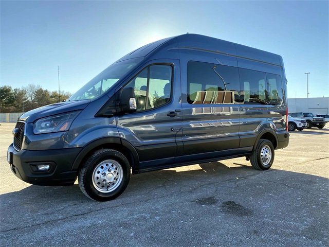Used 2024 Ford Transit 250 148 High Roof AWD image 7