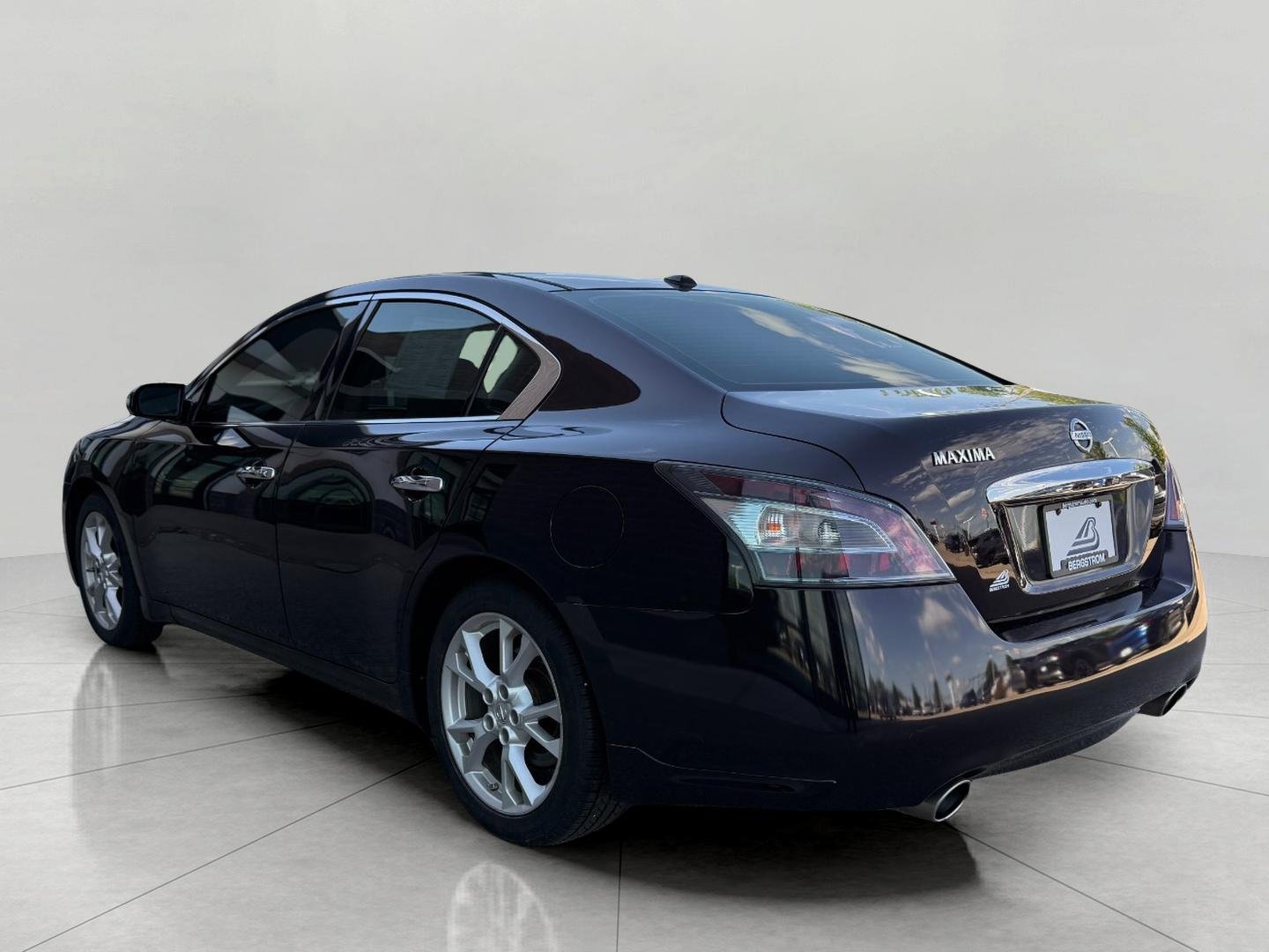 Used 2014 Nissan Maxima 3.5 SV w/ Premium Package FWD image 10