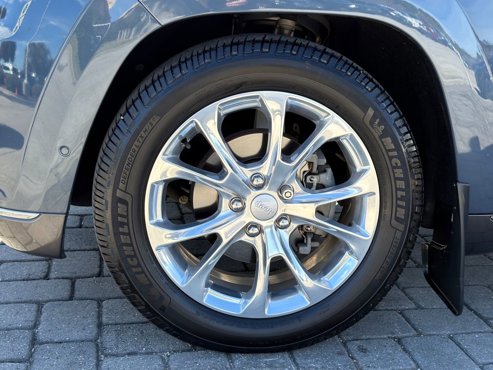 Used 2020 Jeep Grand Cherokee Summit image 13