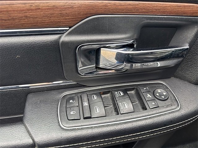 Used 2014 RAM 1500 Laramie image 11