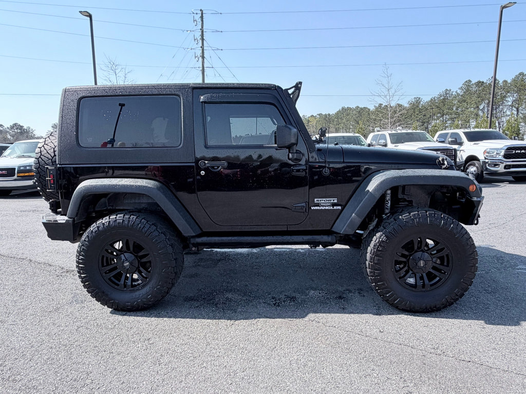 Used 2013 Jeep Wrangler Sport AWD/4WD image 5