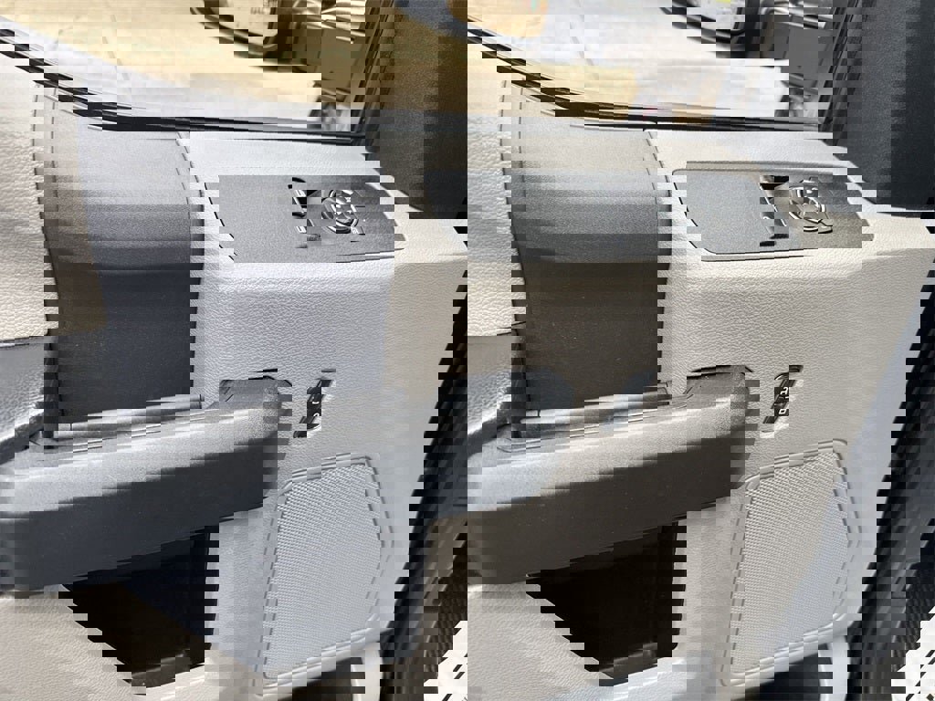 Used 2022 Ford F350 XL w/ STX Appearance Package image 12