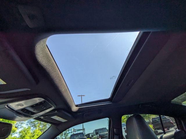 Used 2022 Dodge Charger SRT Hellcat image 22