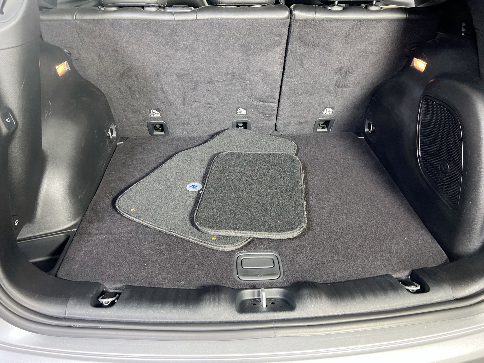 Used 2022 Jeep Compass Altitude w/ Sun and Sound Group image 26