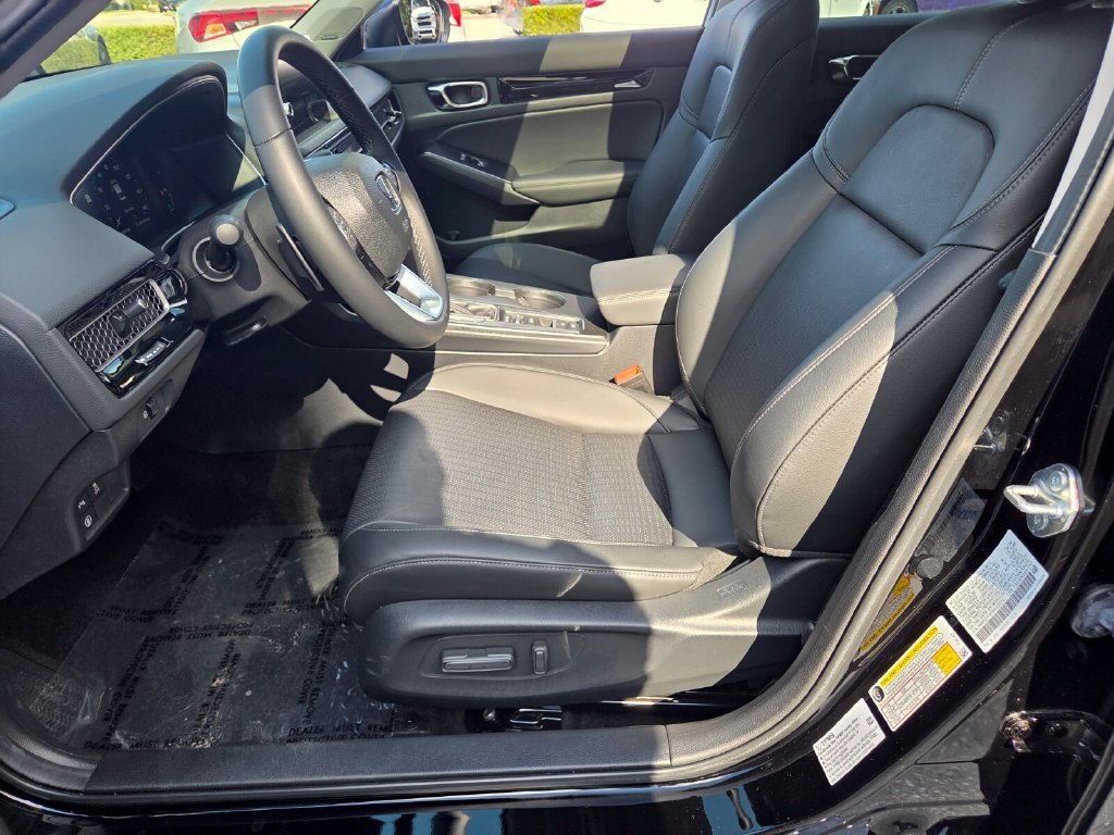 Certified 2024 Honda Civic Touring image 9
