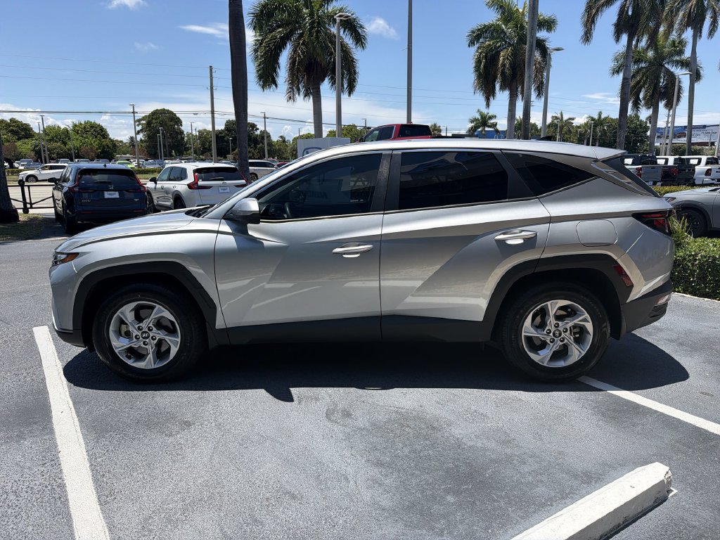 Used 2023 Hyundai Tucson SE FWD image 5