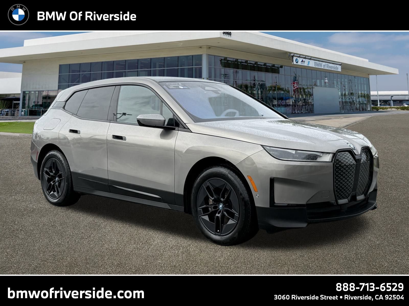 Used 2024 BMW iX xDrive50 w/ Radiant Heating Package image 1