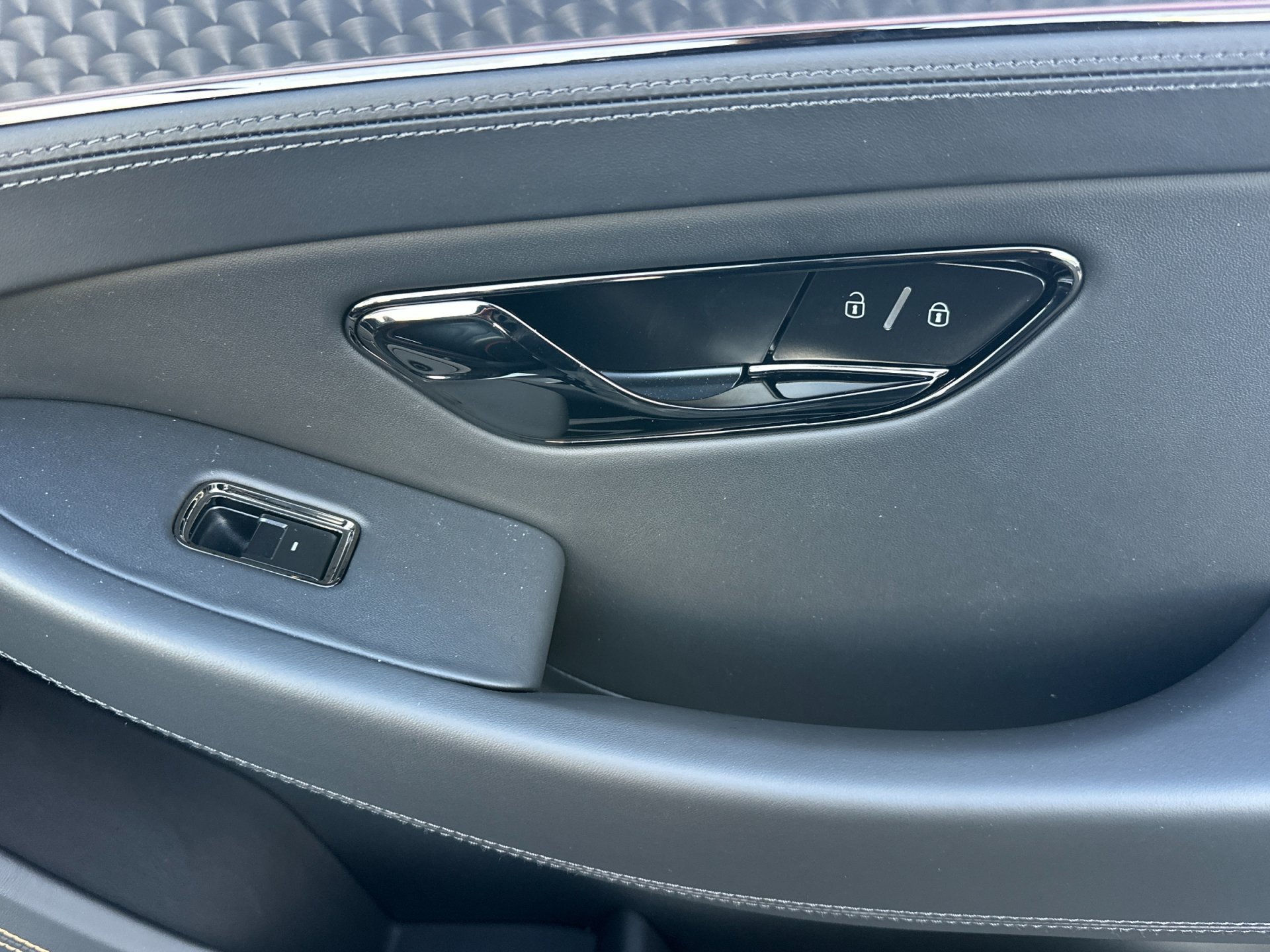 New 2026 Bentley Continental GT AWD/4WD image 18