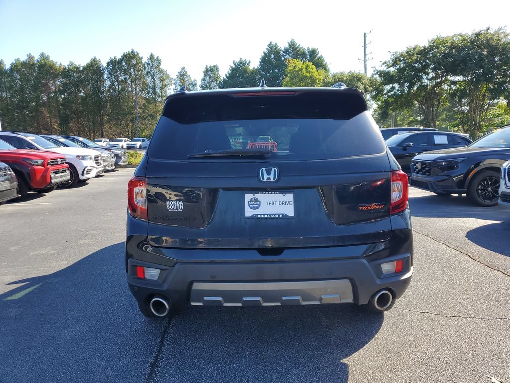 Used 2023 Honda Passport TrailSport image 6