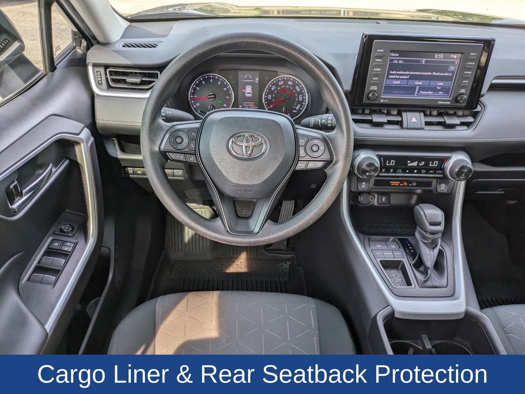 Used 2022 Toyota RAV4 XLE w/ Convenience Package FWD image 19