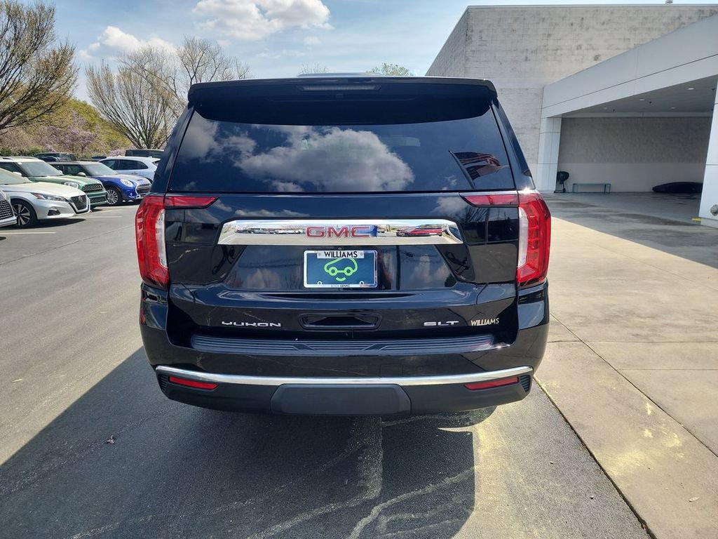 Used 2021 GMC Yukon XL SLT w/ SLT Premium Package image 7