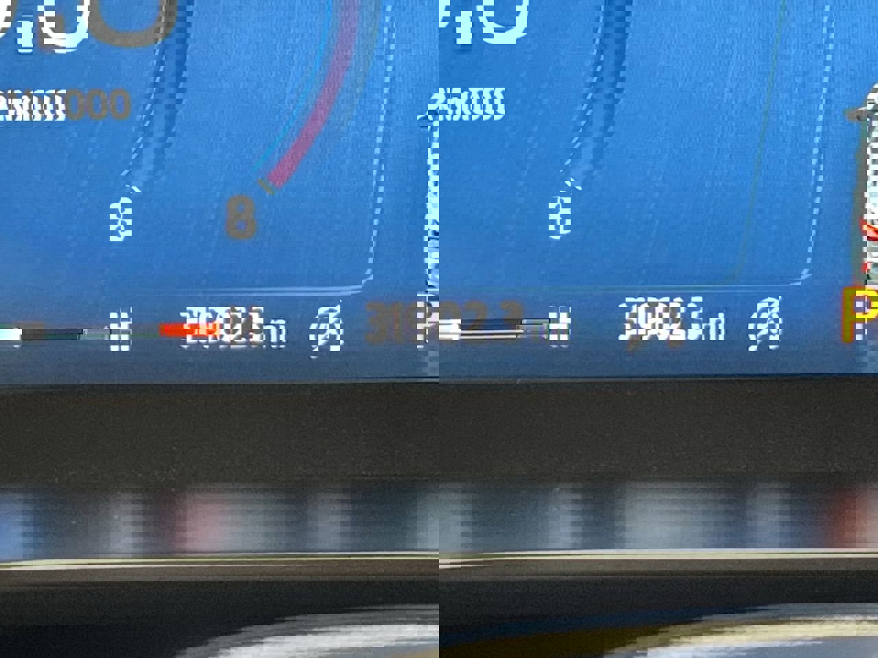 Certified 2024 Ford Escape Platinum image 16