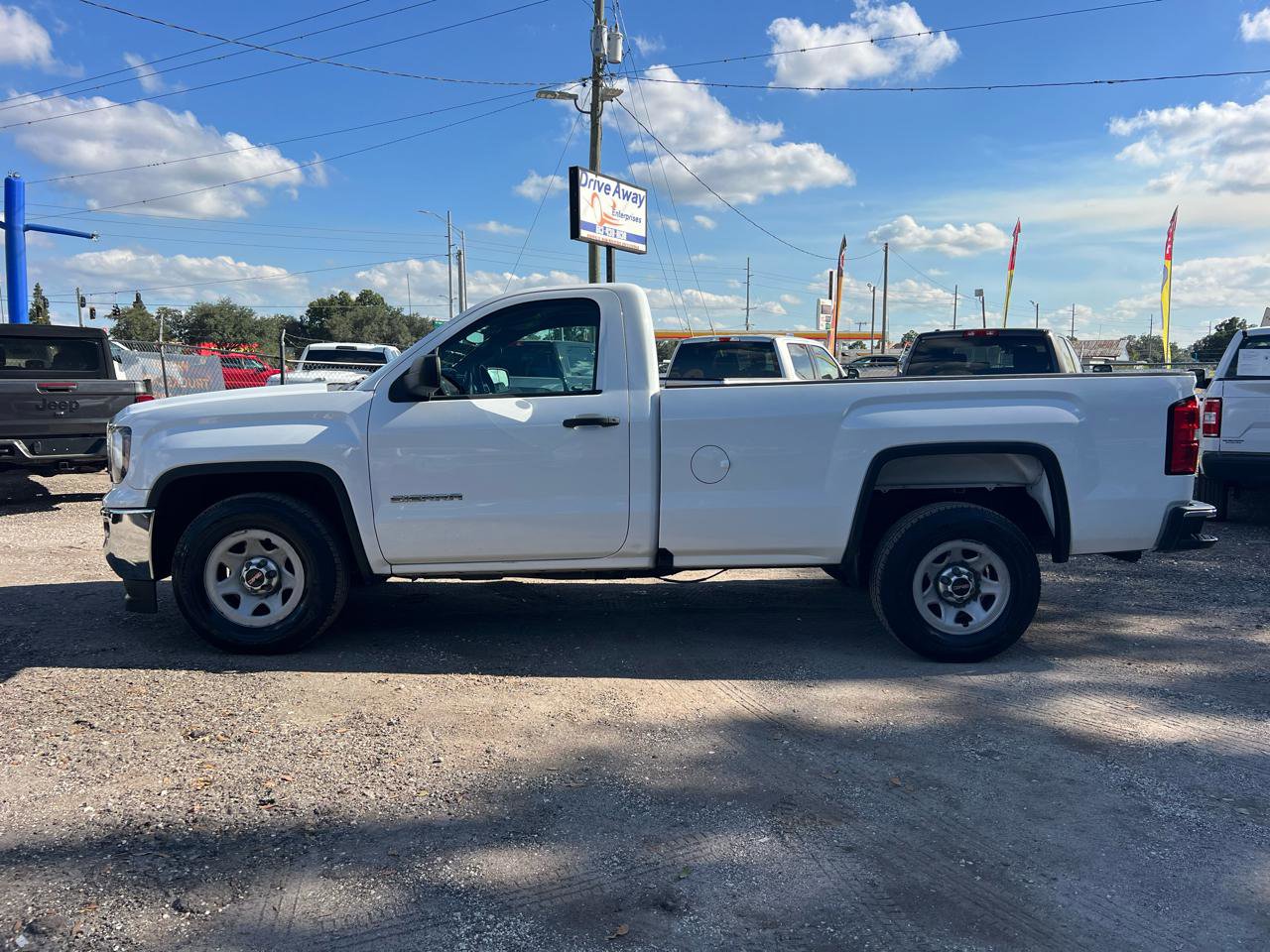 Used 2017 GMC Sierra 1500 2WD Regular Cab image 6