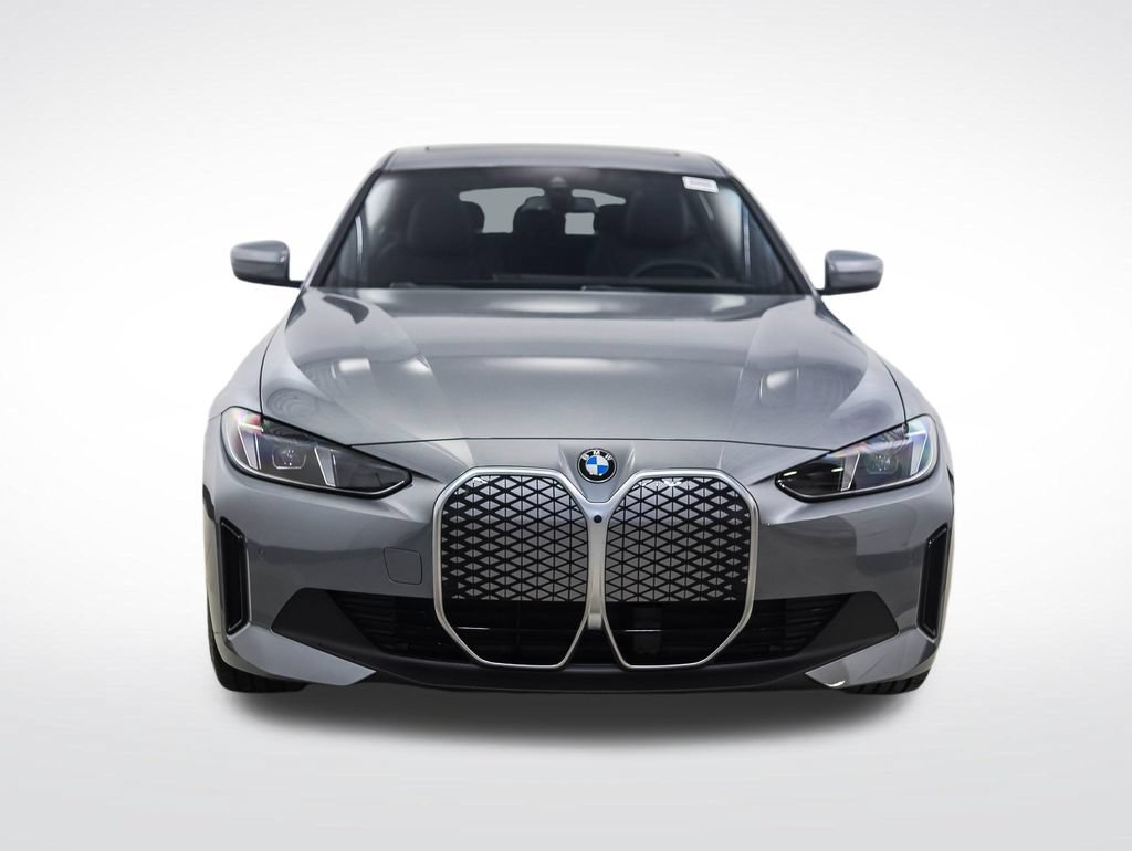 Used 2026 BMW i4 xDrive40i w/ Parking Assistance Package AWD/4WD image 8