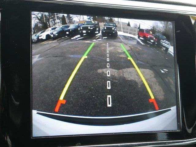 Used 2020 Jeep Grand Cherokee Overland image 18