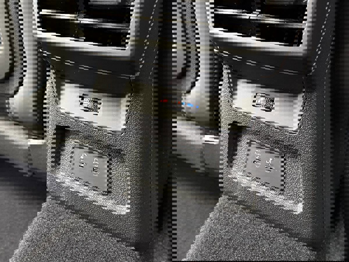 Used 2023 Audi RS 3 w/ RS Technology Package image 38