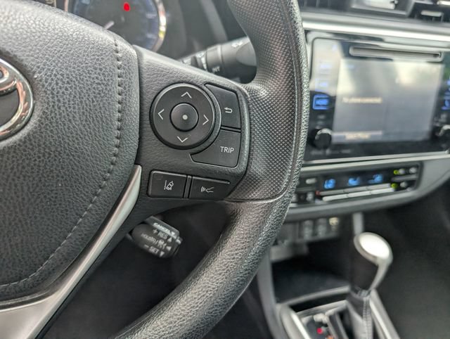 Used 2017 Toyota Corolla L FWD image 13