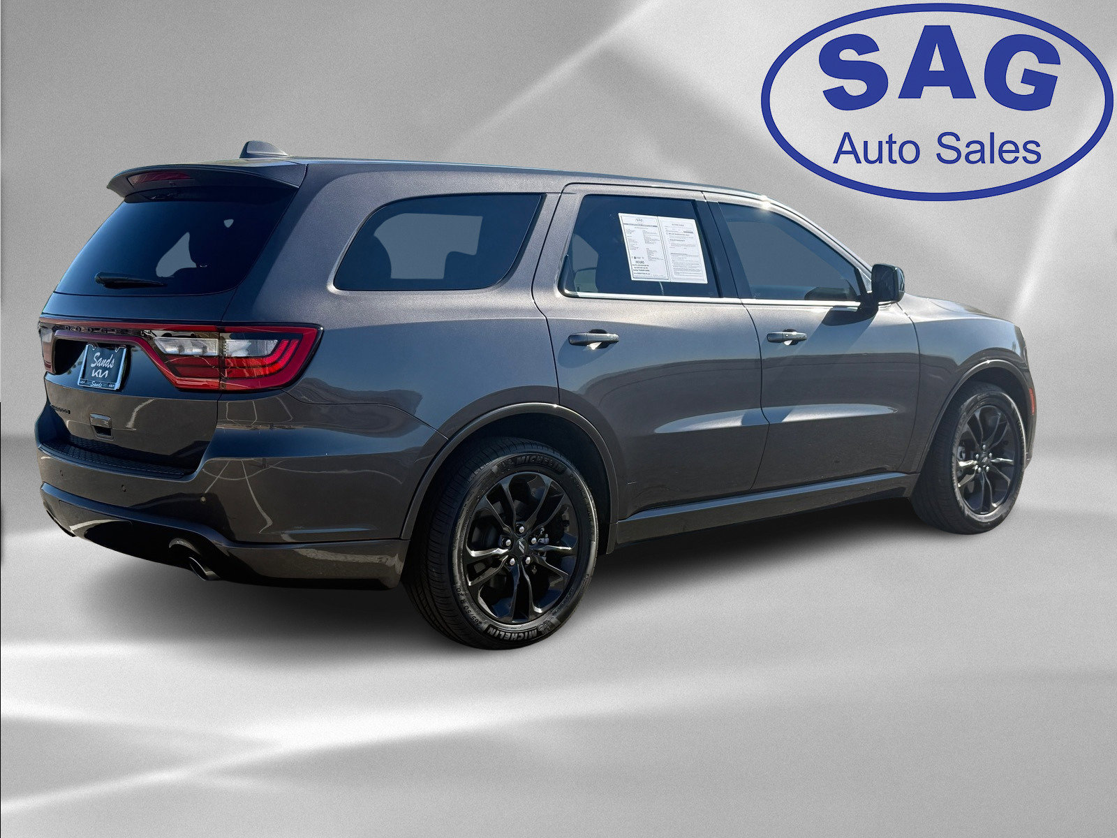 Used 2021 Dodge Durango SXT image 4