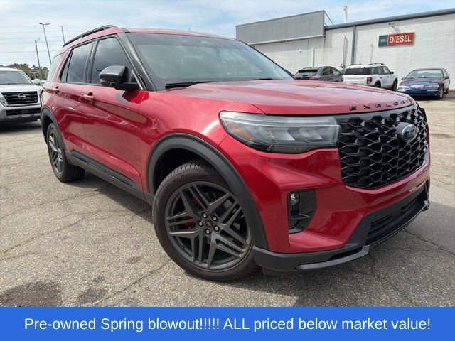 Used 2025 Ford Explorer ST w/ Sun And Sound Package AWD/4WD image 8