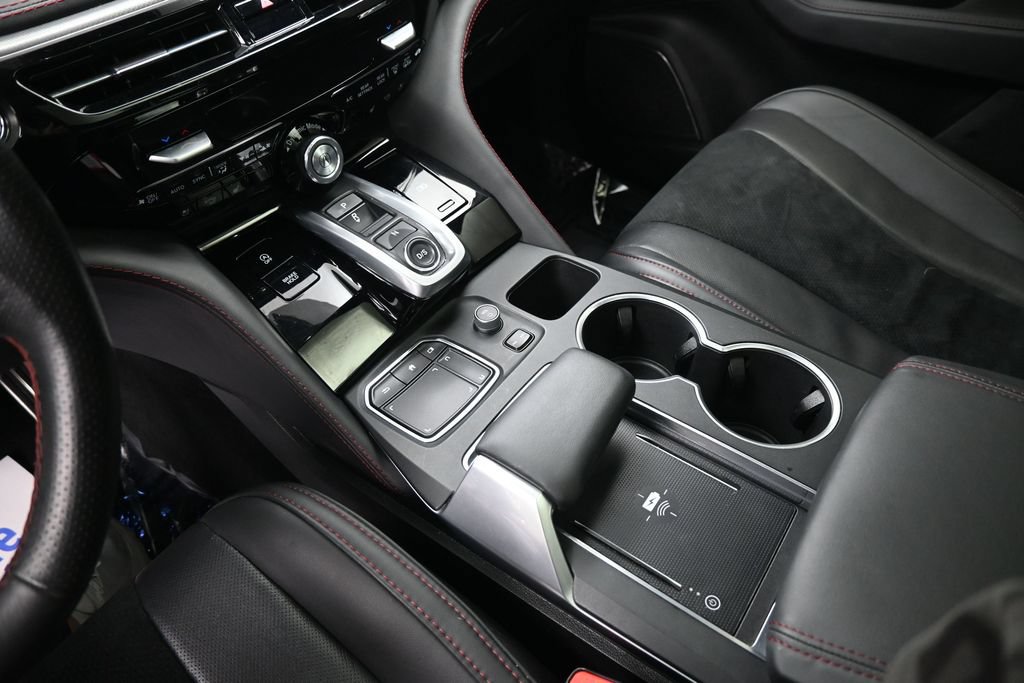 Used 2024 Acura MDX A-Spec AWD/4WD image 32