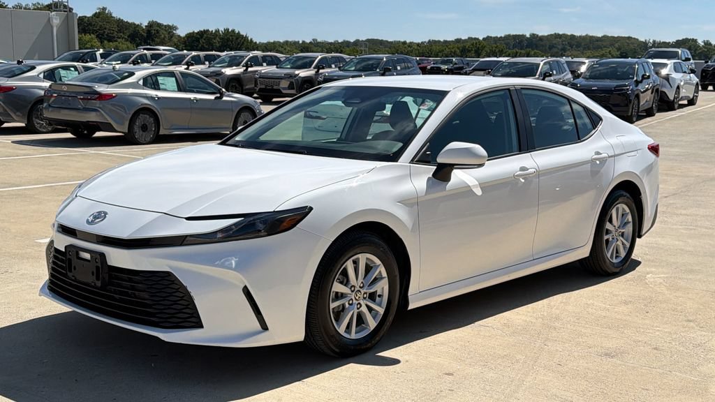 Used 2026 Toyota Camry LE FWD image 2