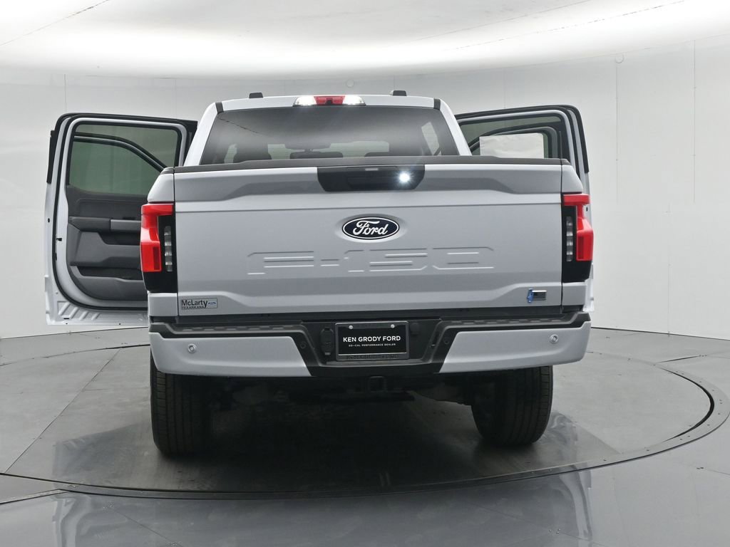 New 2025 Ford F150 Lightning Flash AWD/4WD image 27