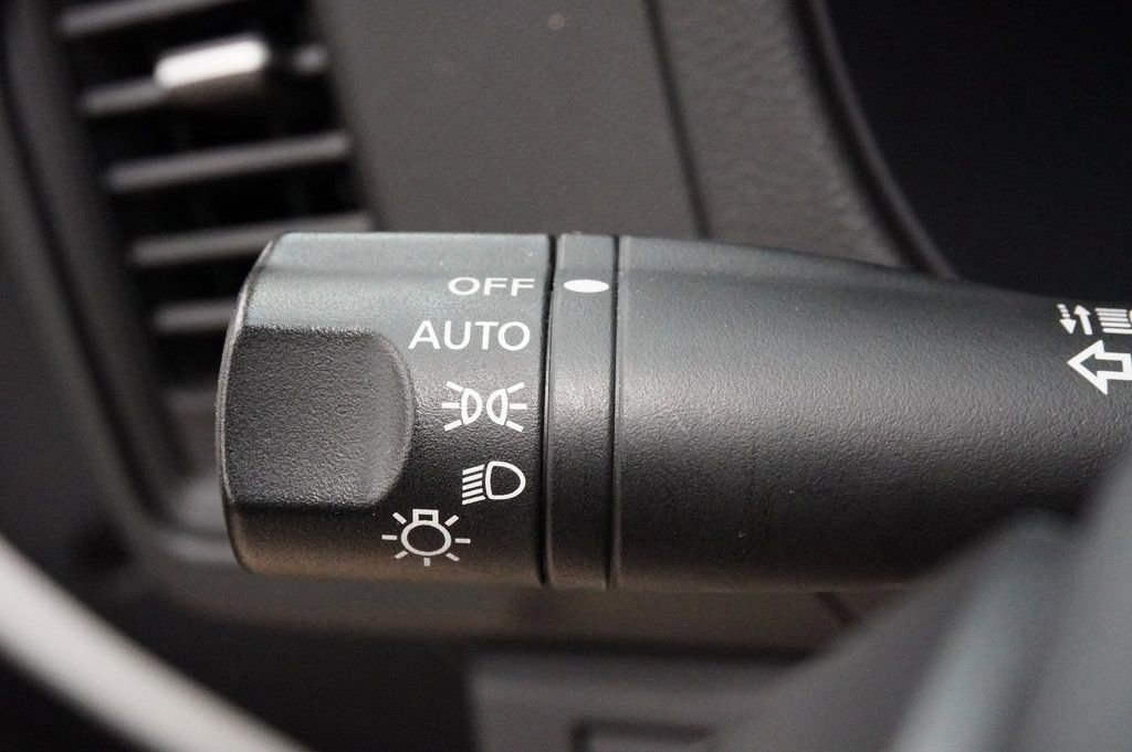 Used 2022 Nissan Frontier S w/ Technology Package image 23