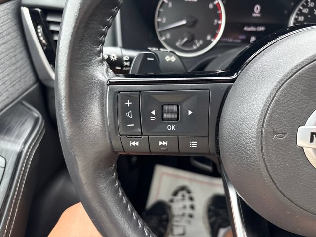 Used 2021 Nissan Rogue SV AWD/4WD image 11