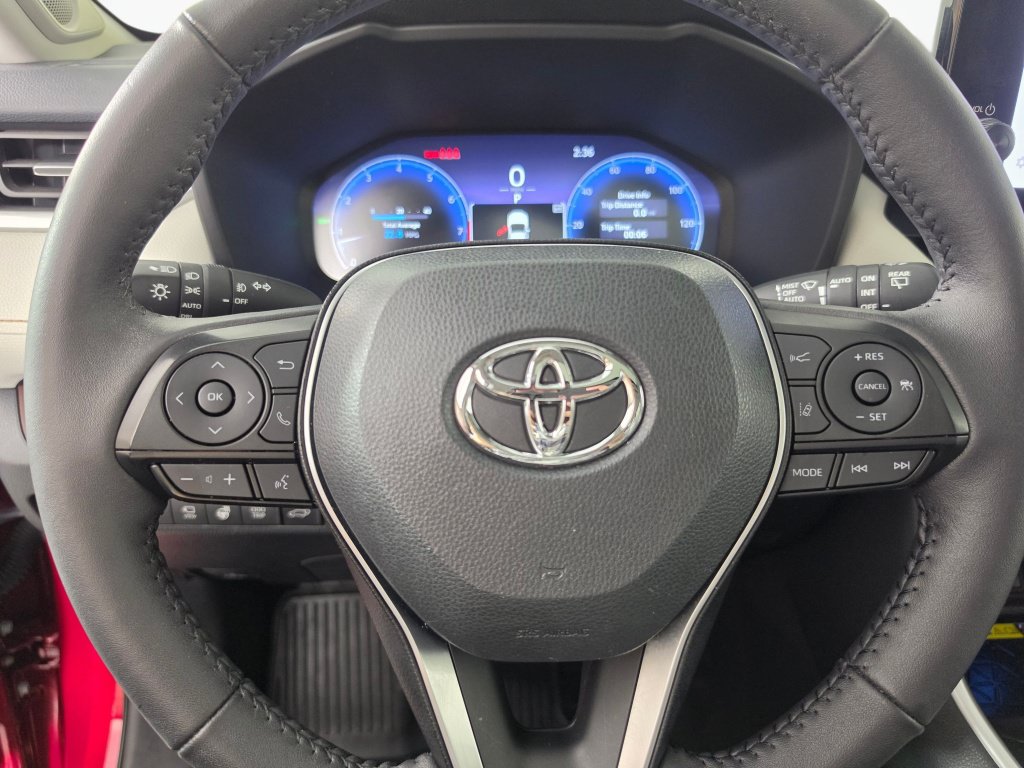 Used 2024 Toyota RAV4 Limited w/ Advanced Technology Package AWD/4WD image 14