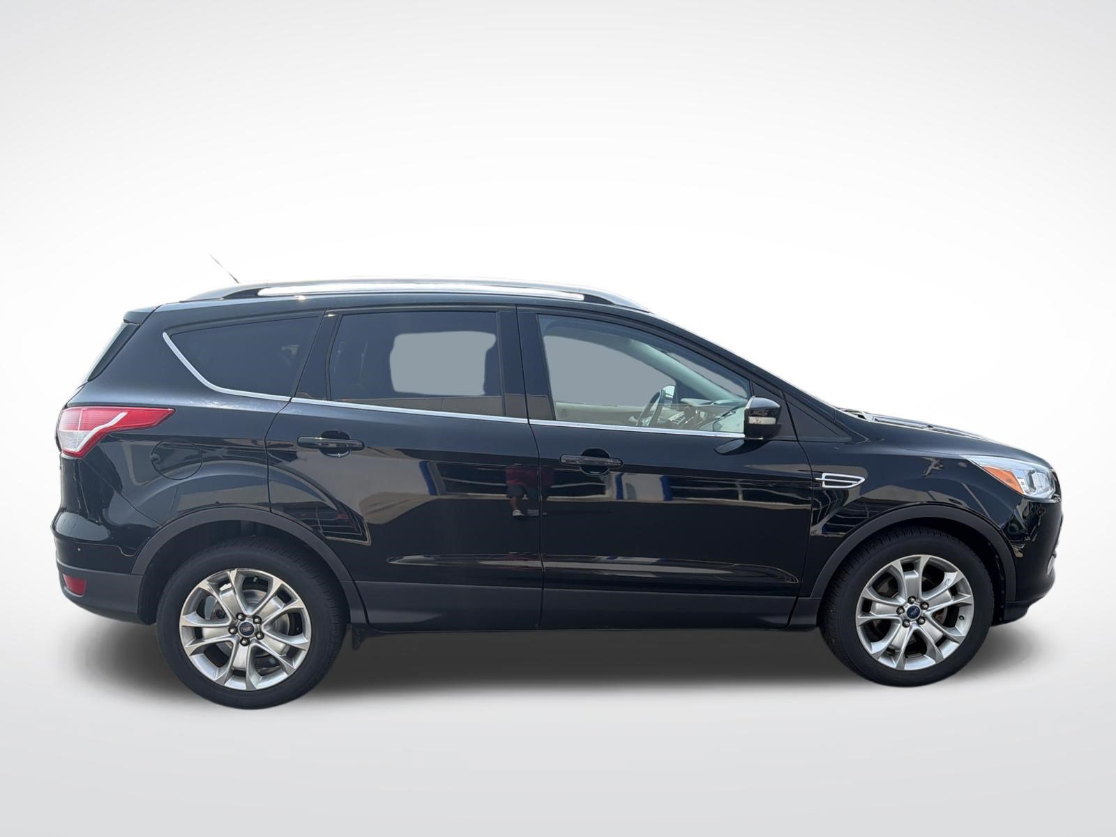 Used 2016 Ford Escape Titanium FWD image 7