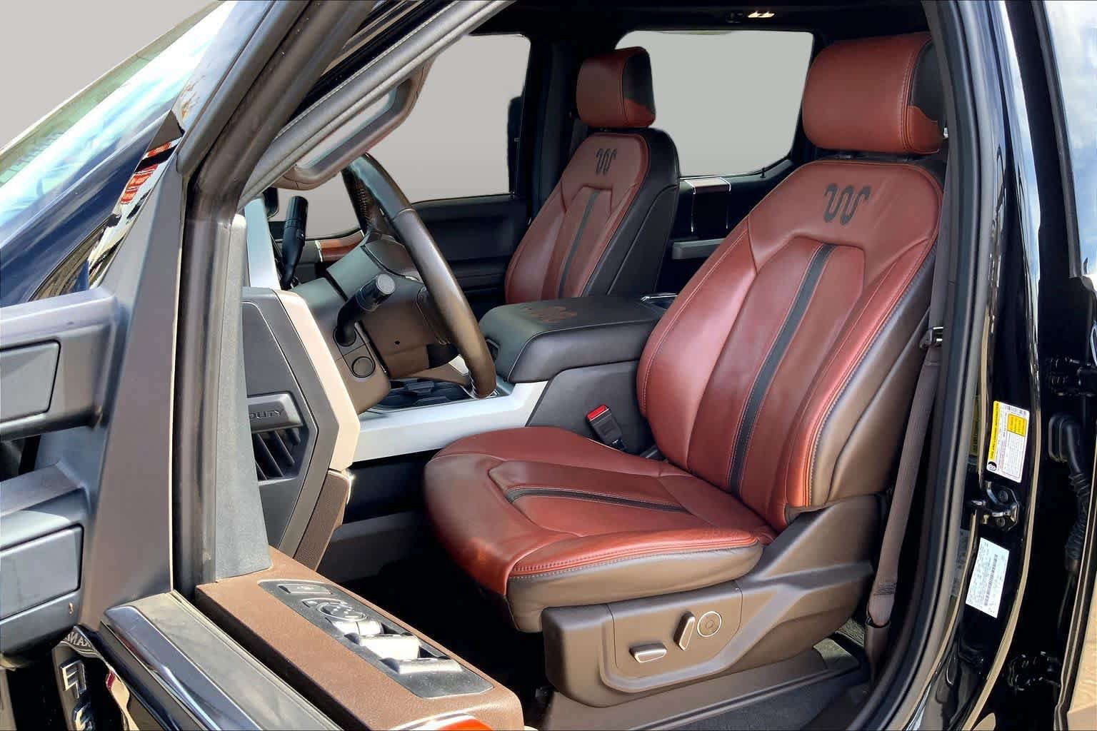 Used 2022 Ford F250 King Ranch w/ King Ranch Ultimate Package AWD/4WD image 7