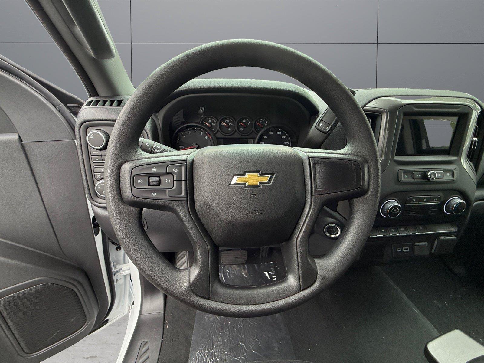 New 2026 Chevrolet Silverado 1500 Custom AWD/4WD image 11