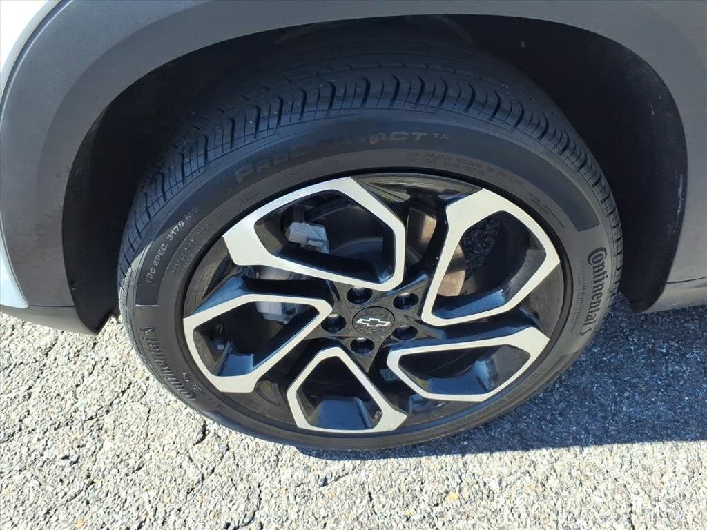 Used 2024 Chevrolet Trax RS w/ Driver Confidence Package image 9