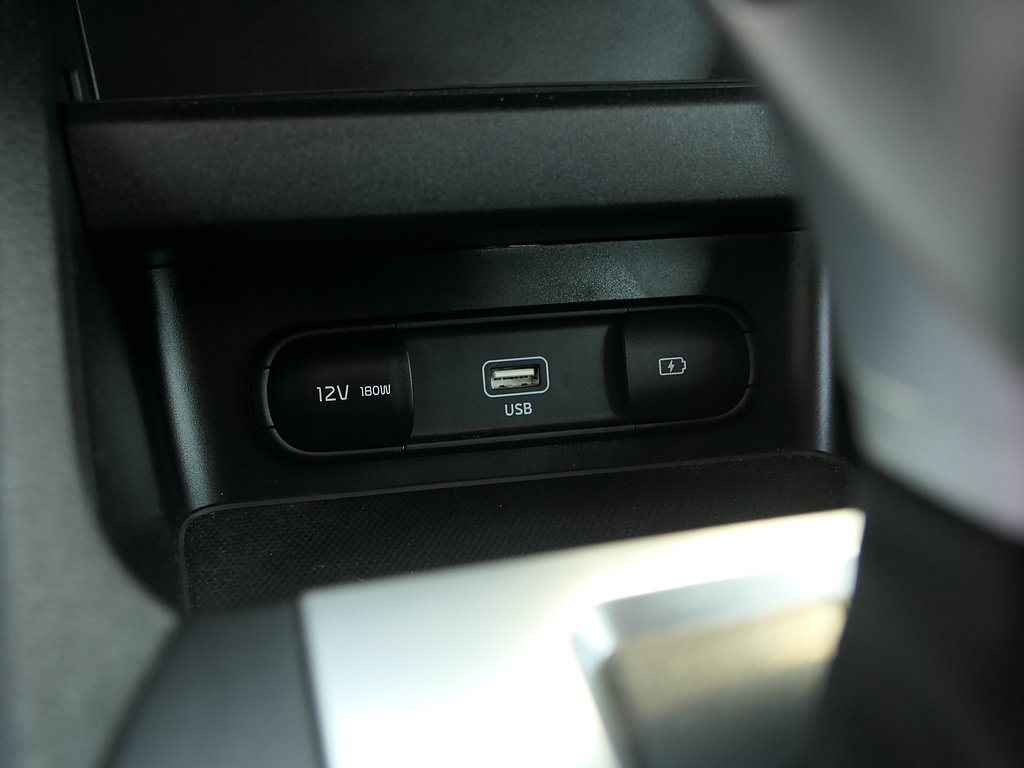 Used 2024 Kia Forte LXS w/ LXS Technology Package FWD image 20