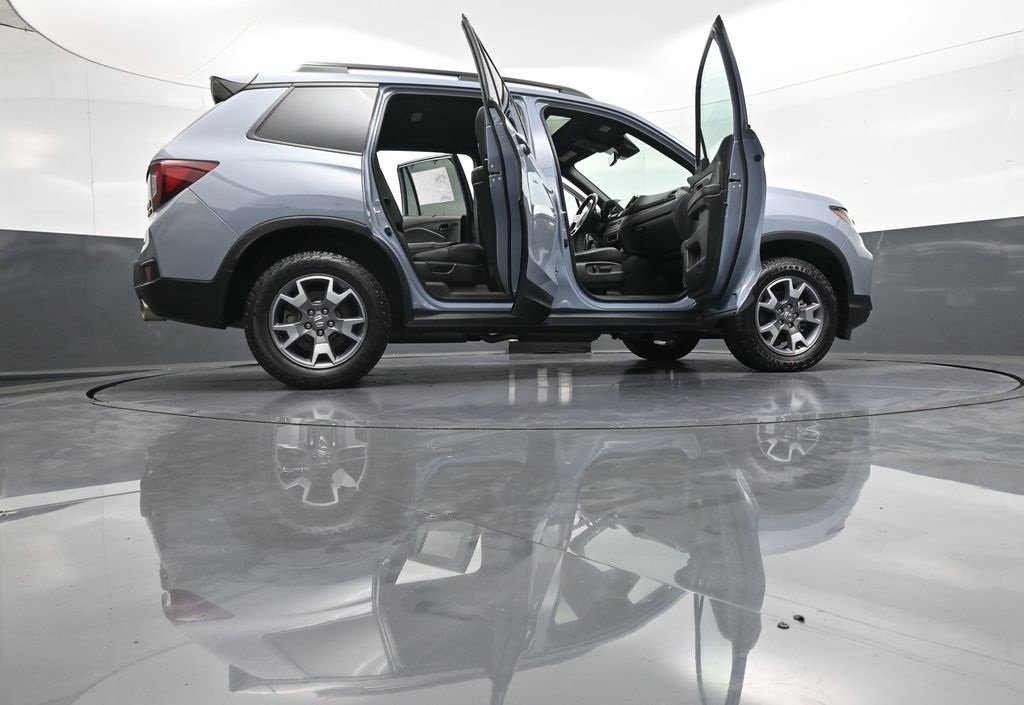Certified 2022 Honda Passport TrailSport image 48
