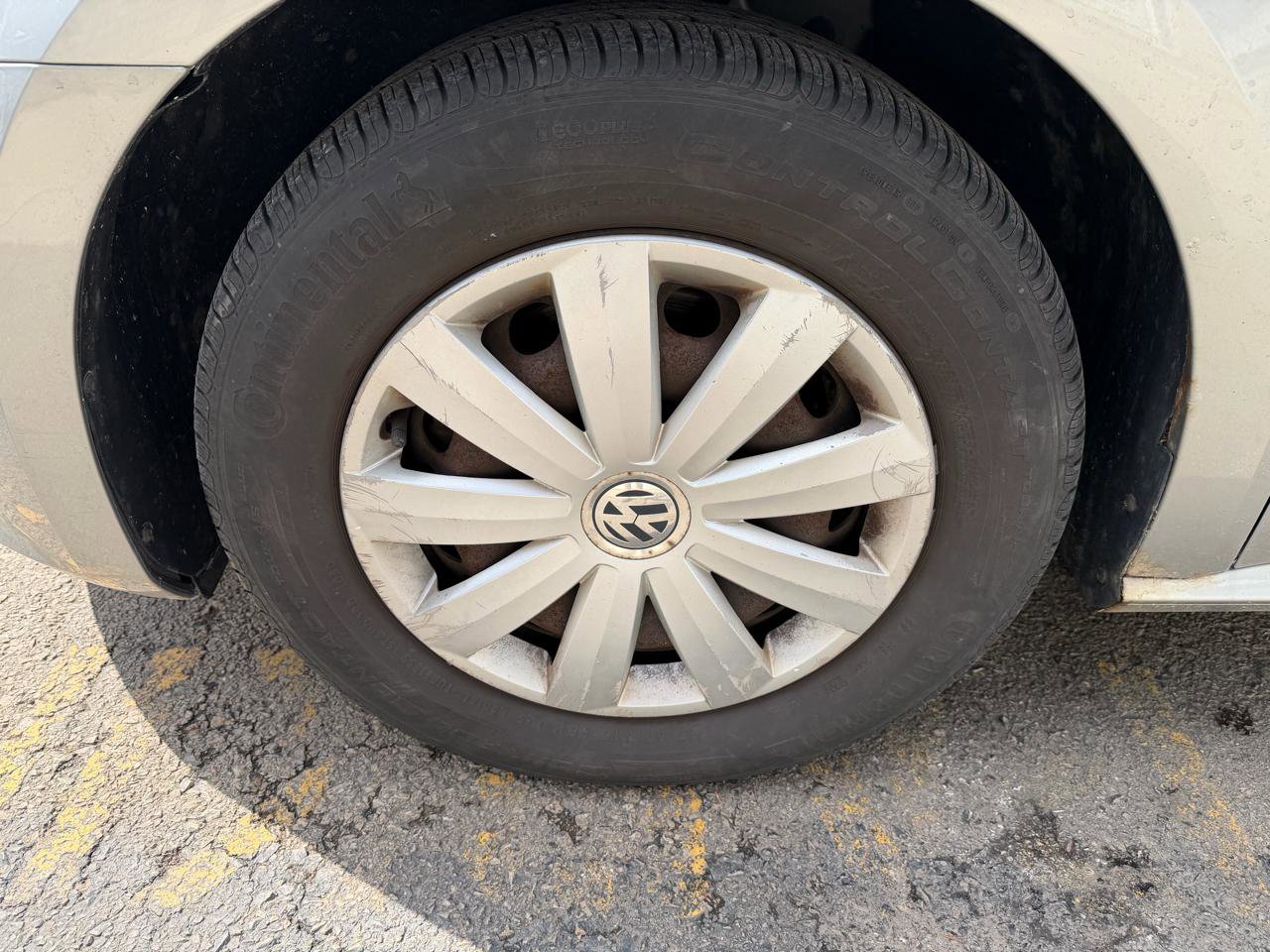 Used 2013 Volkswagen Passat 2.5 S FWD image 9