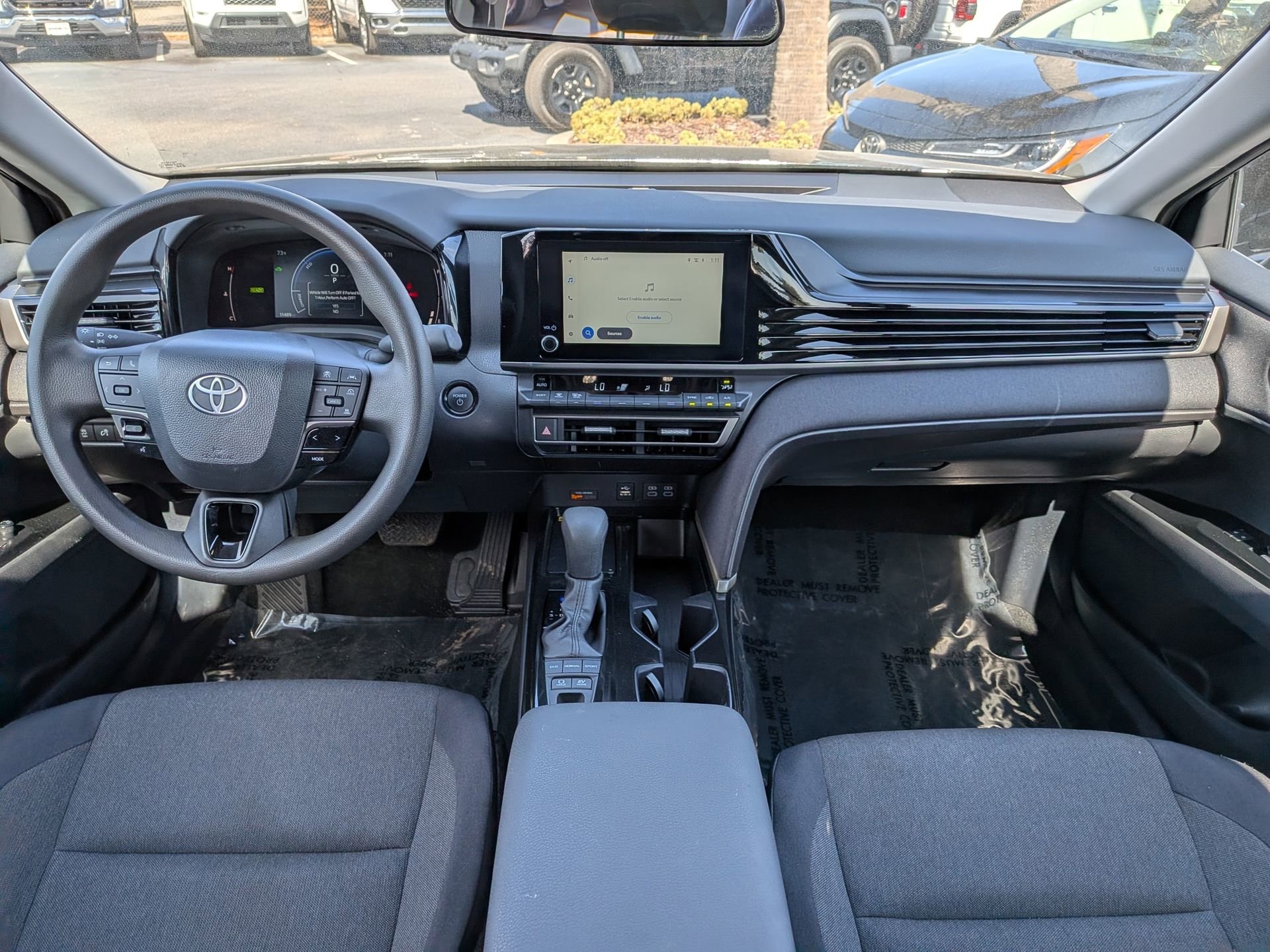 Used 2025 Toyota Camry LE image 17