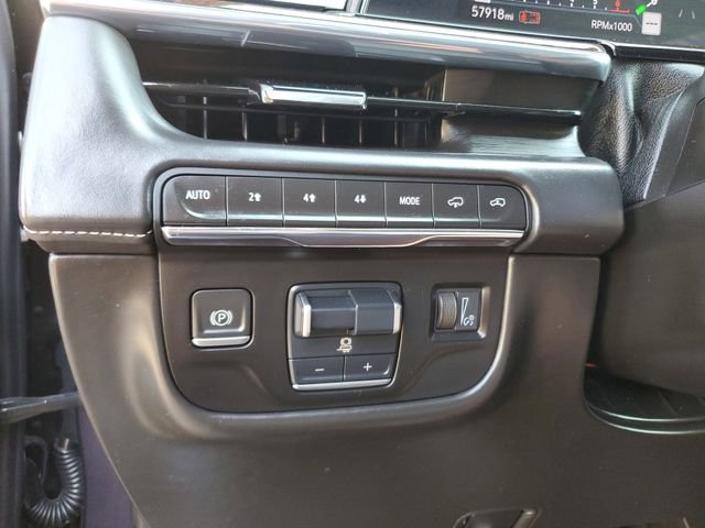 Used 2022 Cadillac Escalade Sport Platinum w/ LPO, ONYX Package image 29