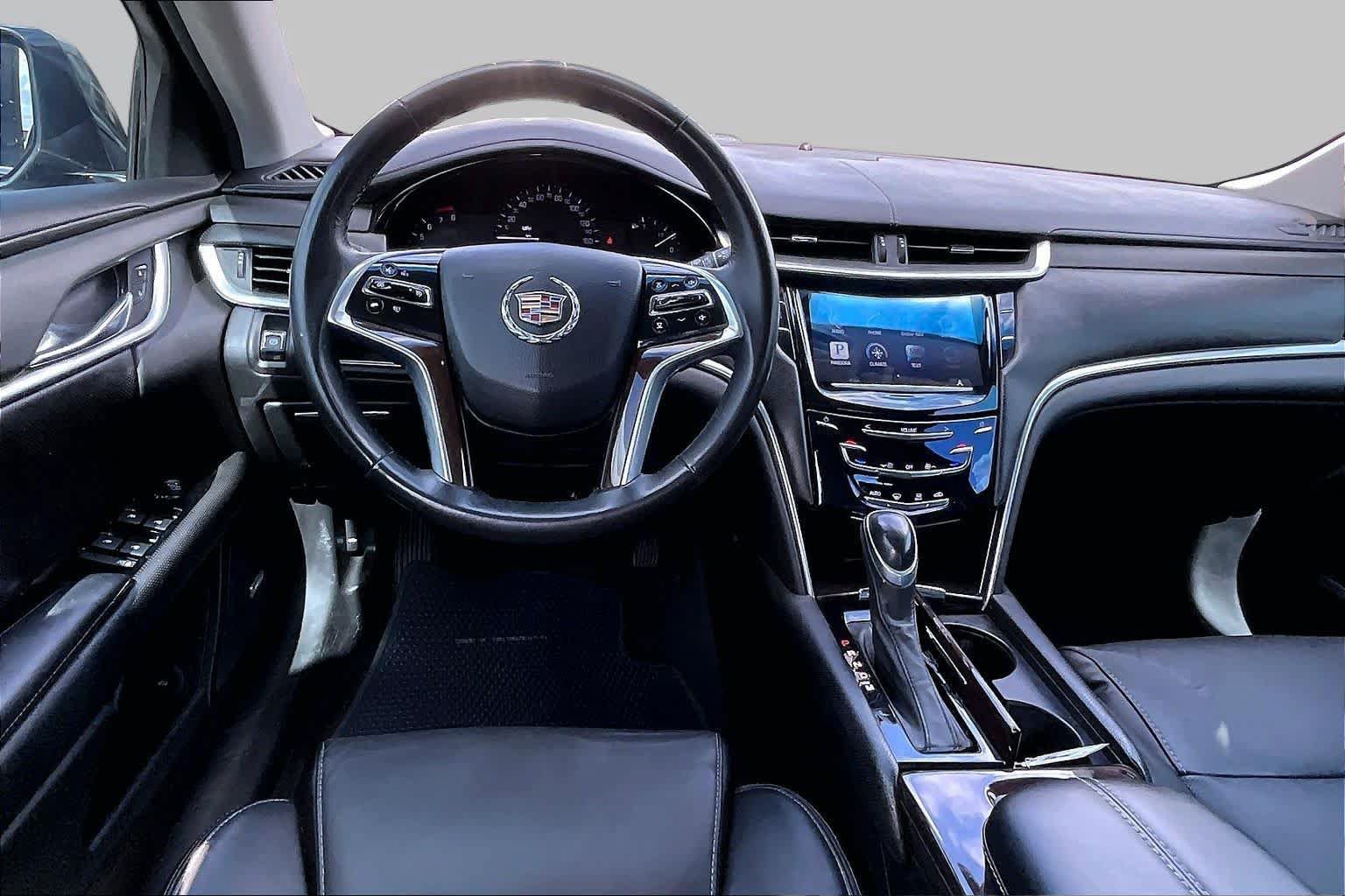 Used 2015 Cadillac XTS FWD image 6